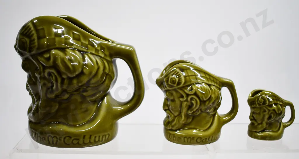 MCCALLUM CHARACTER WHISKY JUGS Image 1++