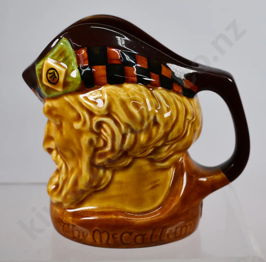 MCCALLUM CHARACTER WHISKY JUG Image 1++