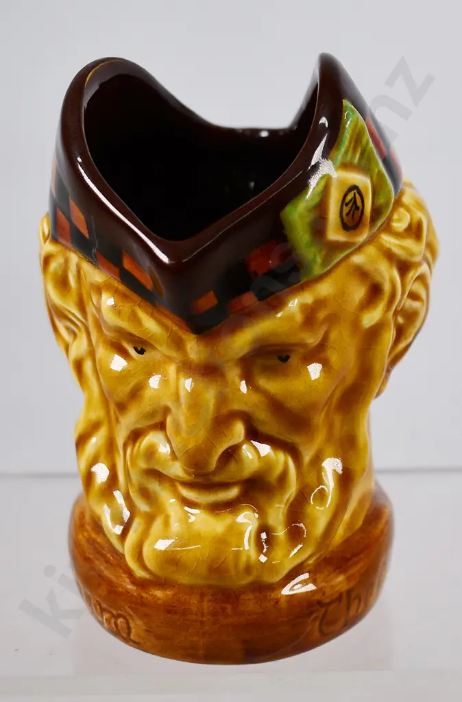 MCCALLUM CHARACTER WHISKY JUG Image 1++