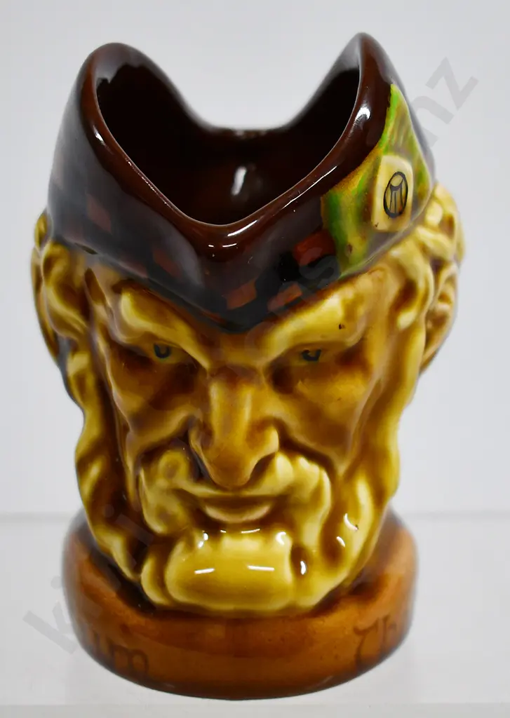 MCCALLUM CHARACTER WHISKYJUG Image 1++