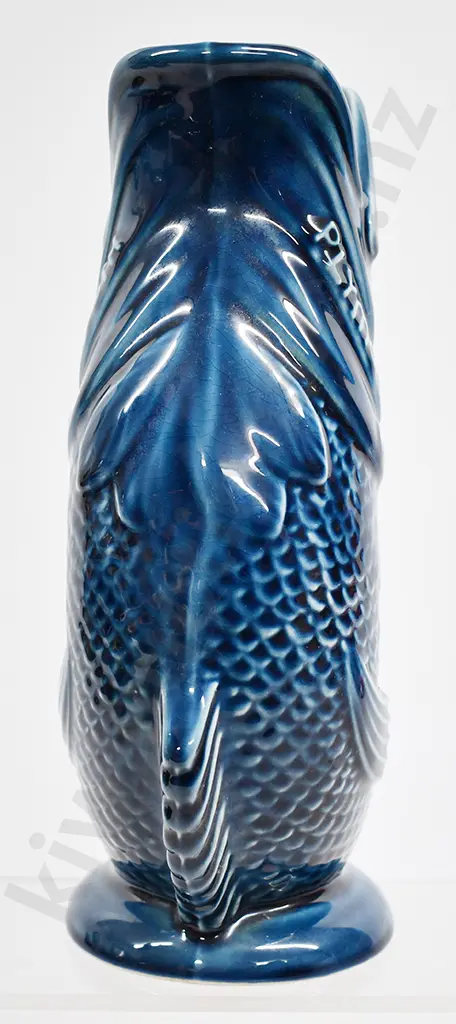 PLYMOUTH GIN GURGLING FISH JUG Image 1++