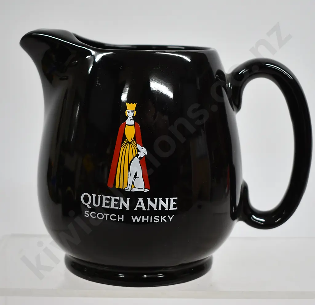QUEEN ANNE SCOTCH WHISKY JUG Image 1++
