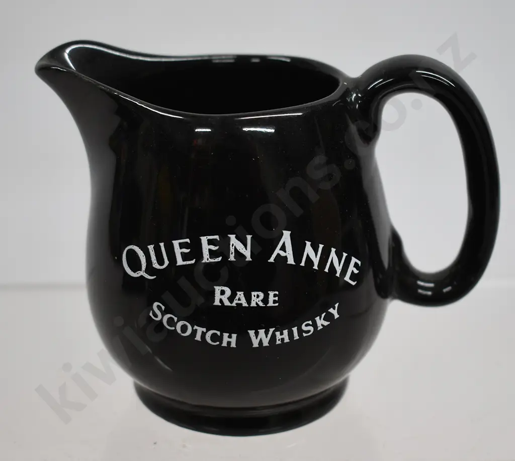 QUEEN ANNE SCOTCH WHISKY JUG Image 1++