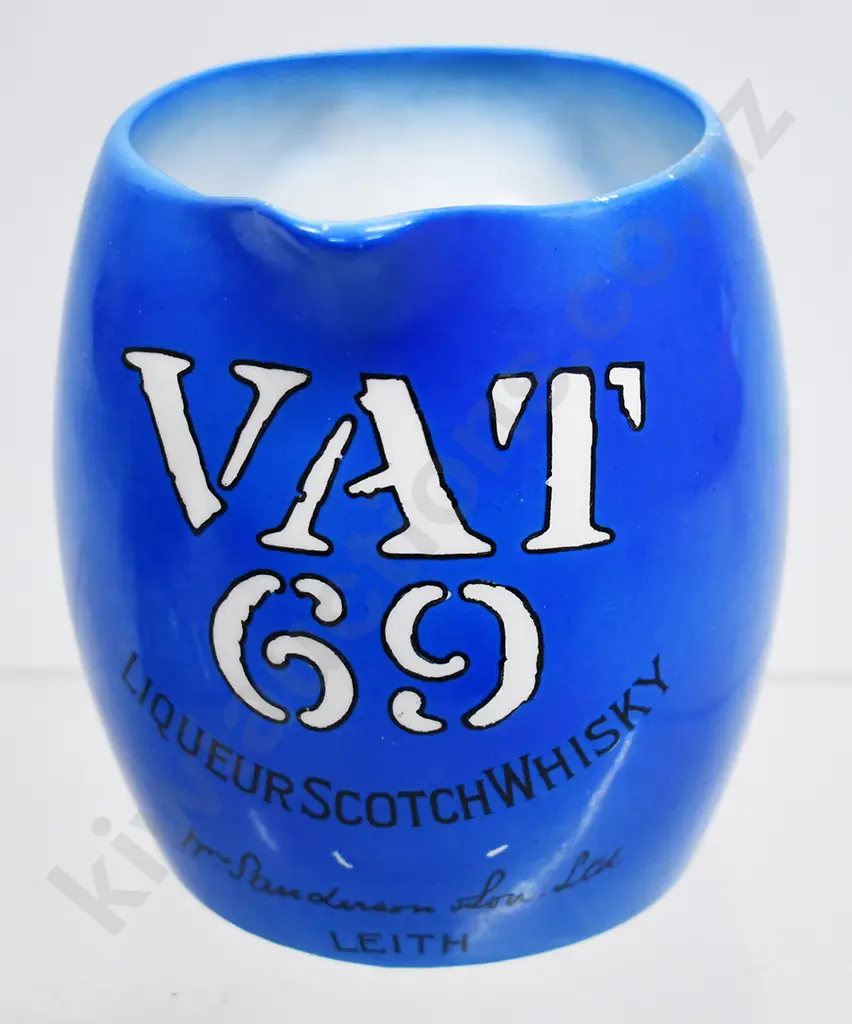 VAT 69 LIQUEUR SCOTCH WHISKY JUG Image 1++