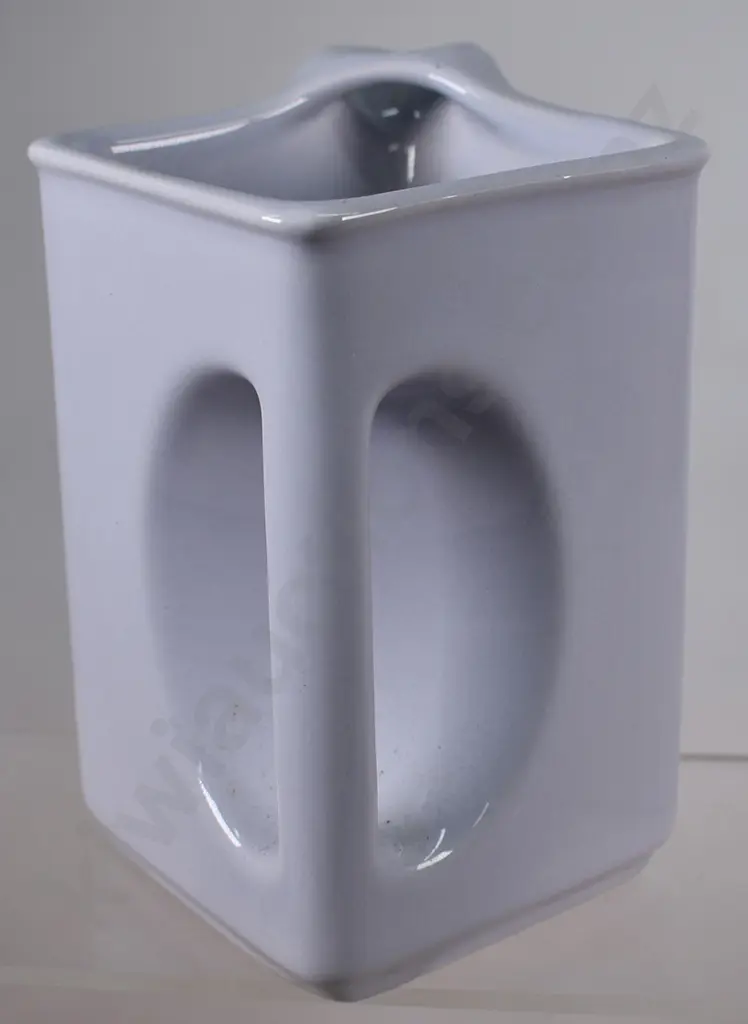 JOHNNIE WALKER SCOTCH WHISKY JUG Image 1++
