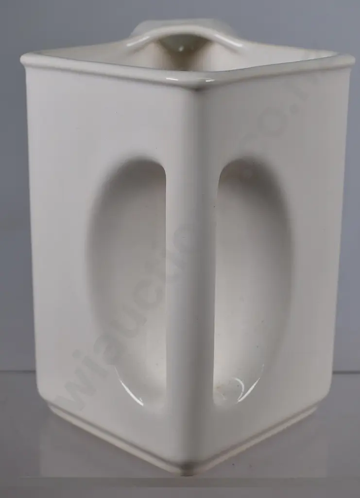 JOHNNIE WALKER SCOTCH WHISKY JUG Image 1++