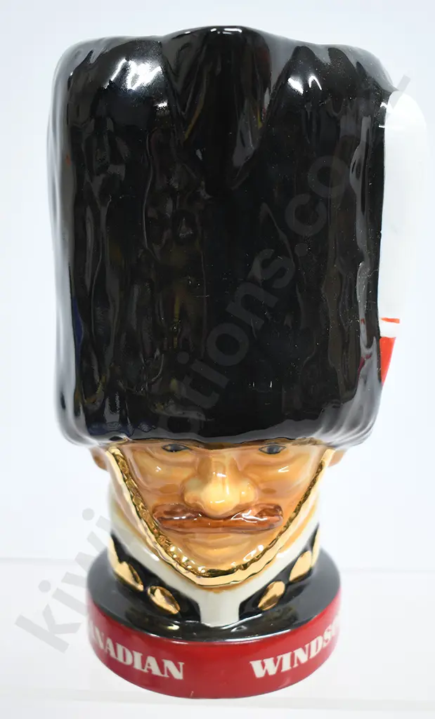 WINDSOR CANADIAN WHISKY JUG Image 1++