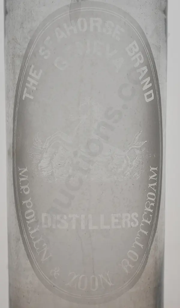 POLLEN & ZOON SEAHORSE BRAND CLEAR GLASS FREE BLOWN GIN Image 1++