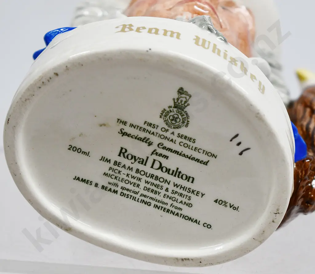 JIM BEAM UNCLE SAM BOURBON DECANTER Image 1++
