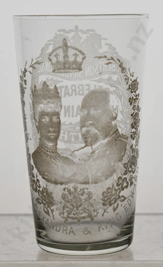 ROBERTSON SANDERSON MOUNTAIN DEW DRINKING GLASS Image 1++