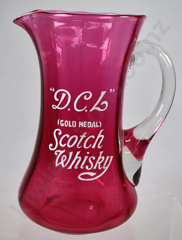 DCL GOLD MEDAL SCOTCH WHISKY GLASS WATER JUG Image 1++