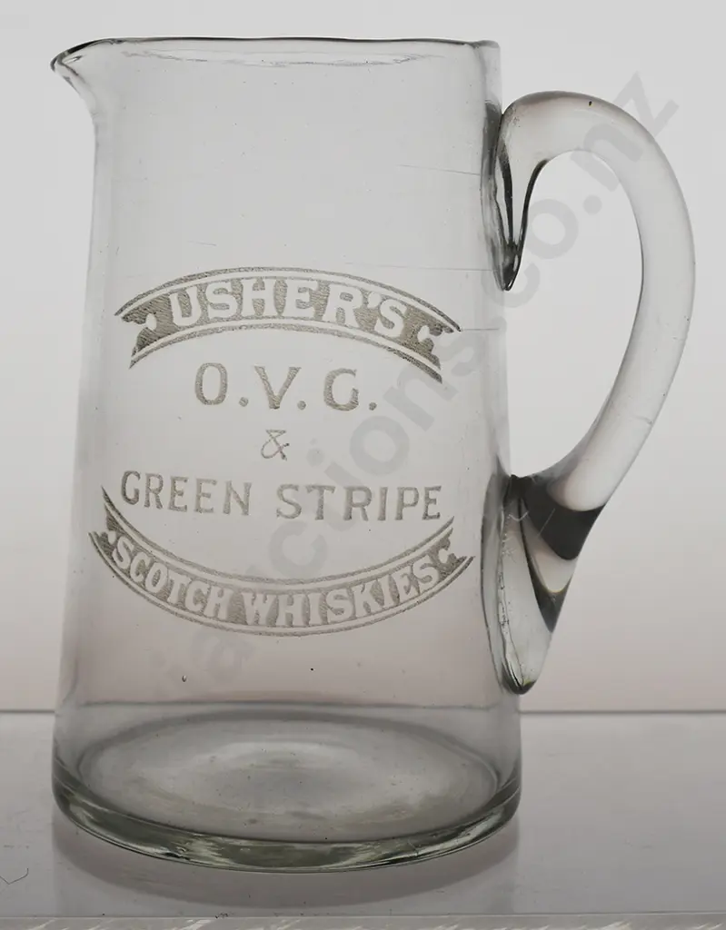 USHER'S GLASS OVG GREEN STRIPE WHISKY JUG Image 1++
