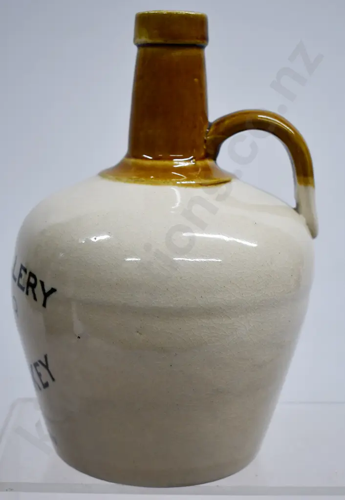 ACORN DISTILLERY IRISH WHISKEY JUG Image 1++