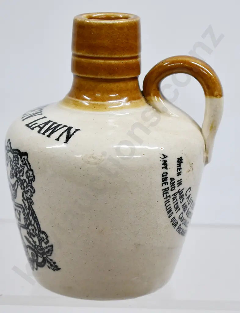 MITCHELL’S CRUISKEEN LAWN STONEWARE WHISKY JUG Image 1++