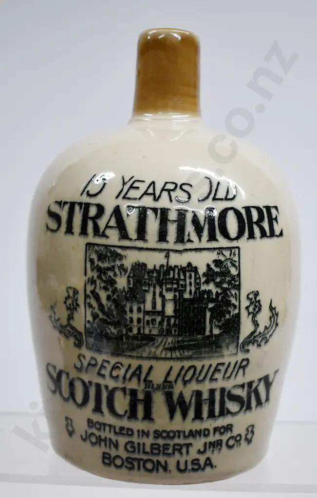 STRATHMORE SCOTCH WHISKY STONEWARE WHISKY JUG Image 1++