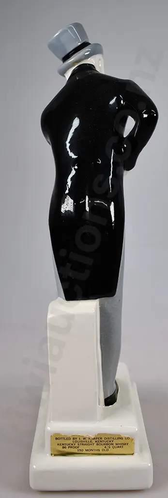 I.W. HARPER BOURBON WHISKEY FIGURE Image 1++