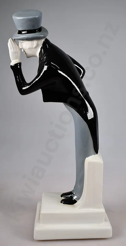 I.W. HARPER BOURBON WHISKEY FIGURE Image 1++