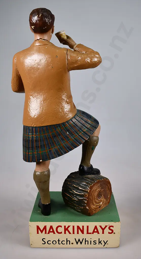 MACKINLAY’S WHISKY FIGURE Image 1++