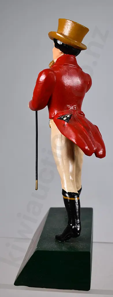 JOHNNIE WALKER WHISKY FIGURE Image 1++