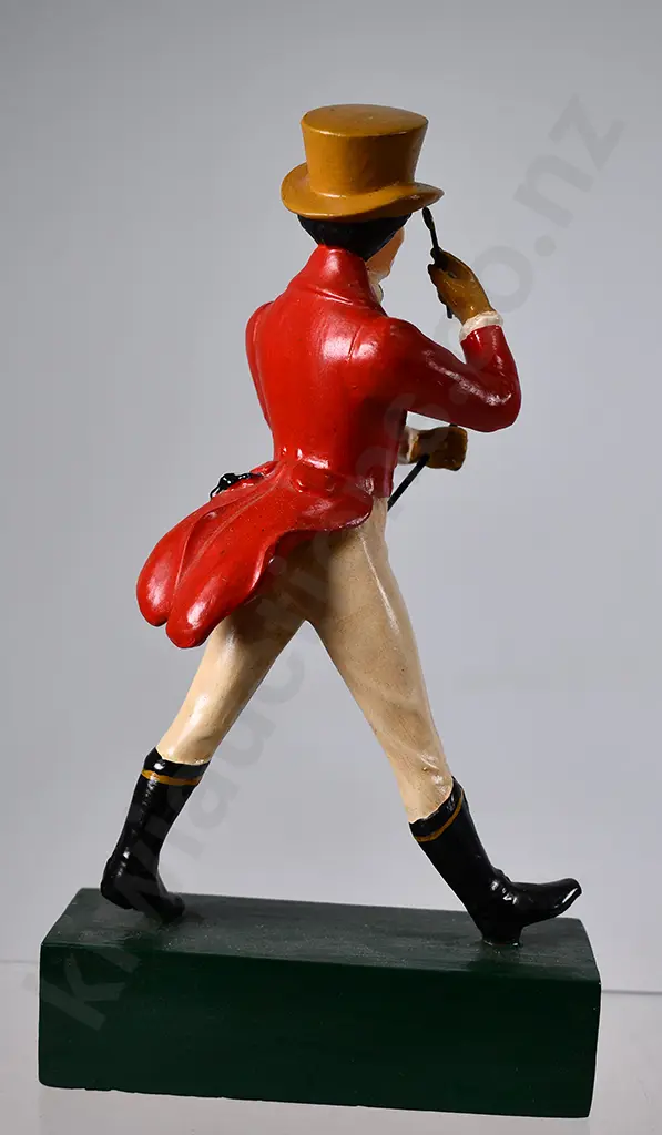 JOHNNIE WALKER WHISKY FIGURE Image 1++
