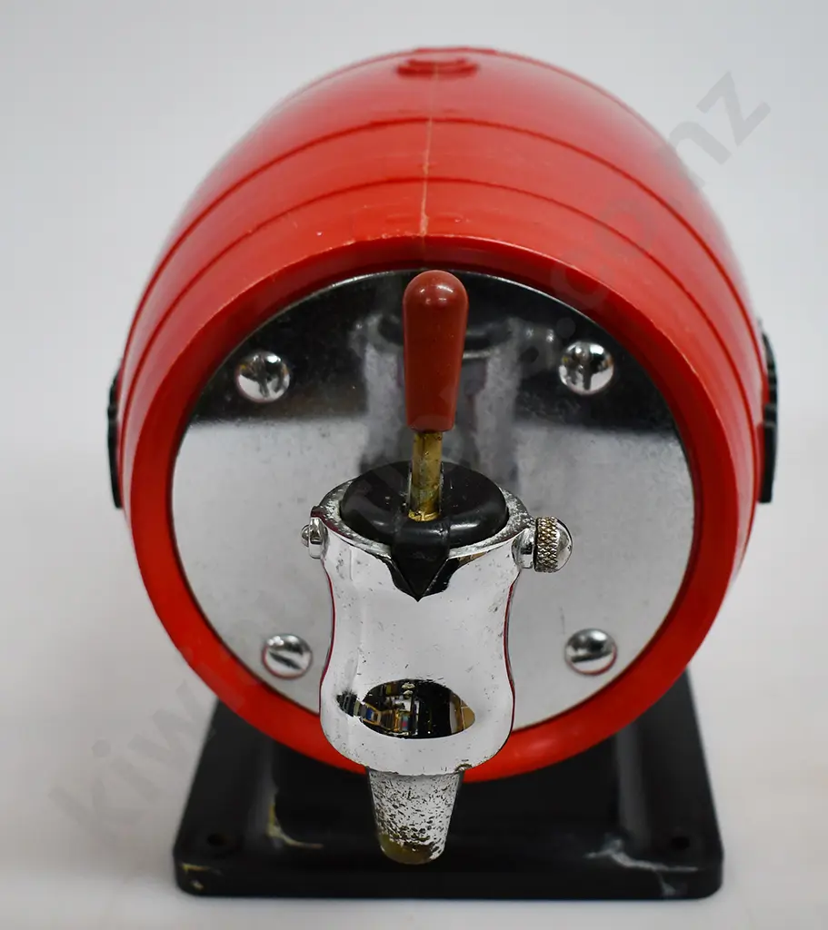 WATNEY'S PALE ALE BARREL Image 1++