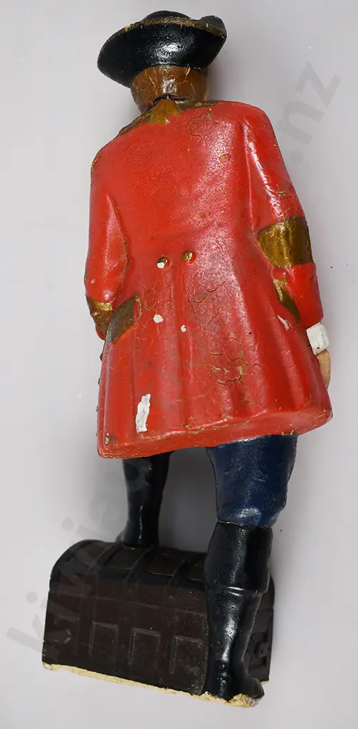 OLD SMUGGLER WHISKY FIGURE Image 1++