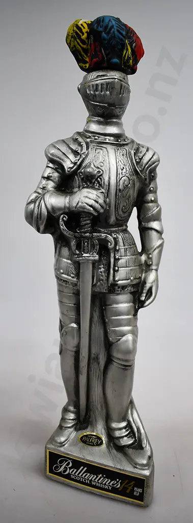 BALLANTINE’S WHISKY DECANTER Image 1++