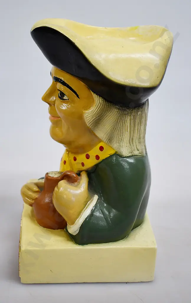 WHITE HORSE BOTTLE HOLDER FIGURE Image 1++