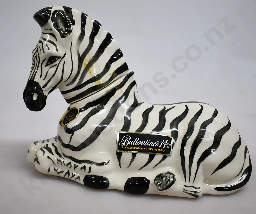 BALLANTINE’S WHISKY ZEBRA DECANTER Image 1++
