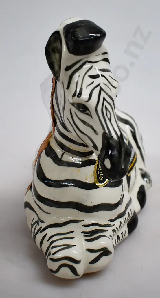 BALLANTINE’S WHISKY ZEBRA DECANTER Image 1++