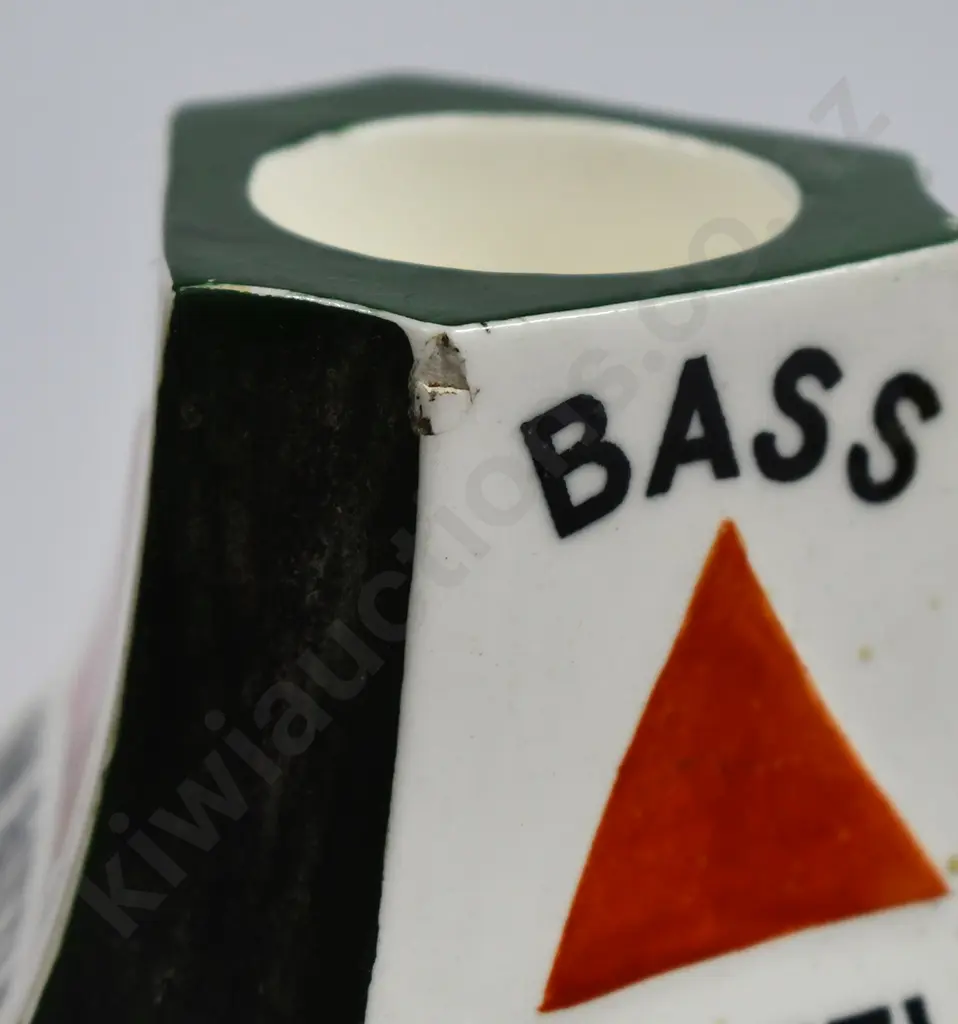 BASS IN BOTTLE MATCH STRIKER Image 1++
