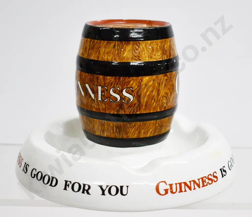 GUINNESS MATCHBOX HOLDER/ASHTRAY Image 1++