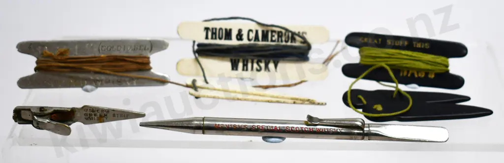 ASSORTED ADVERTISNG ITEMS WHISKY / BREWERY Image 1++
