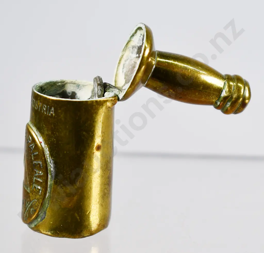 BASS & CO PALE ALE BOTTLE SHAPED VESTA HOLDER Image 1++