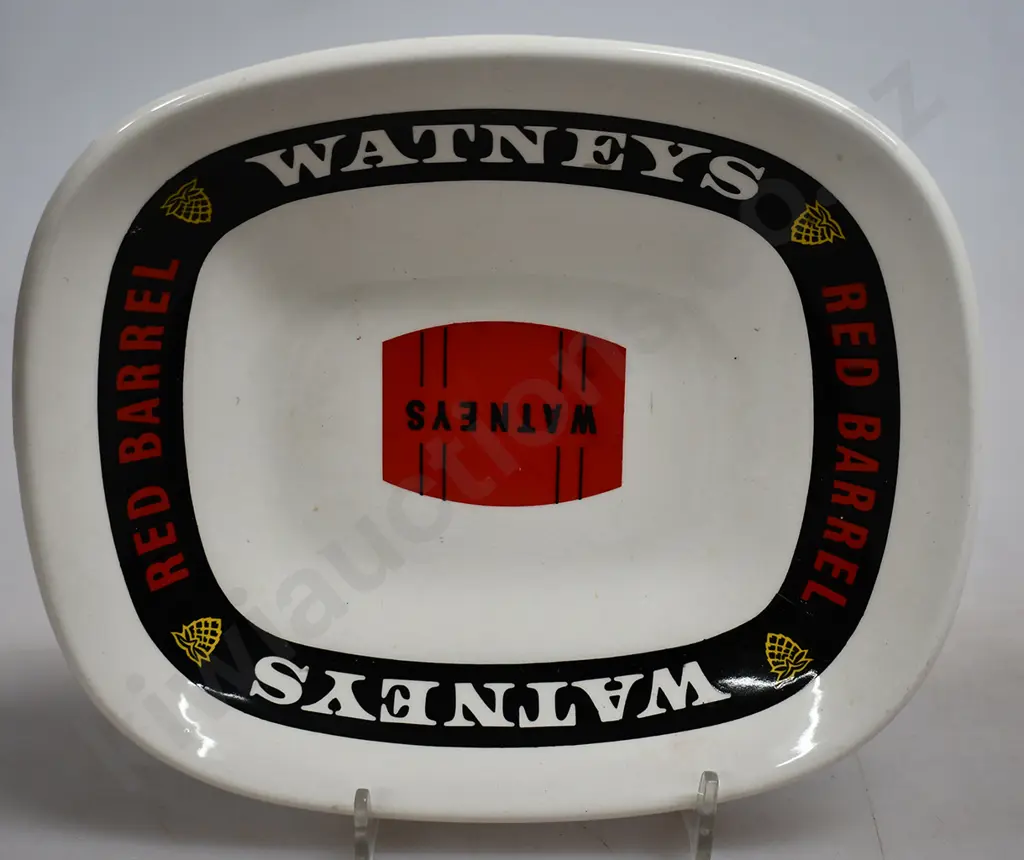 BREWERY LARGE ASHTRAYS Image 1++