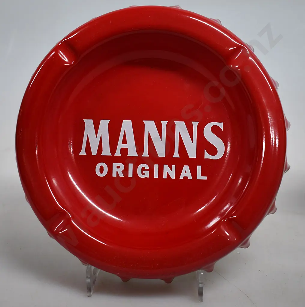 BREWERY LARGE ASHTRAYS Image 1++
