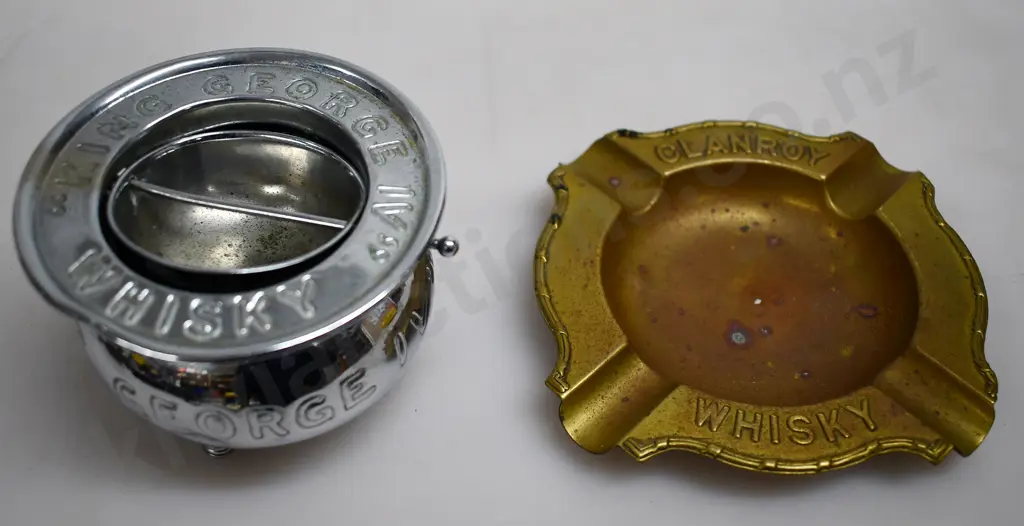 CLANROY & KING GEORGE IV ASHTRAYS Image 1++