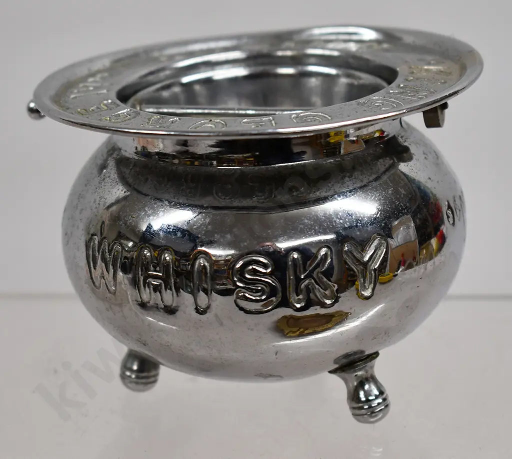 CLANROY & KING GEORGE IV ASHTRAYS Image 1++