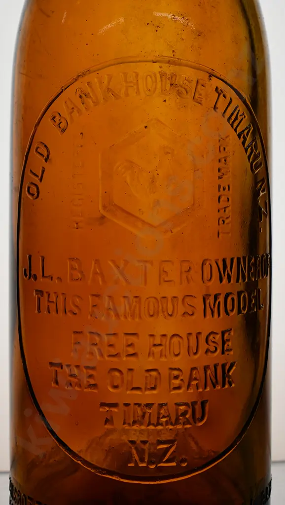 OLD BANK HOUSE TIMARU BEER Image 1++