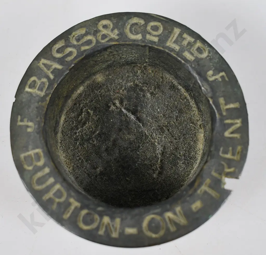 BRASS BEER BAREL BUNGS Image 1++