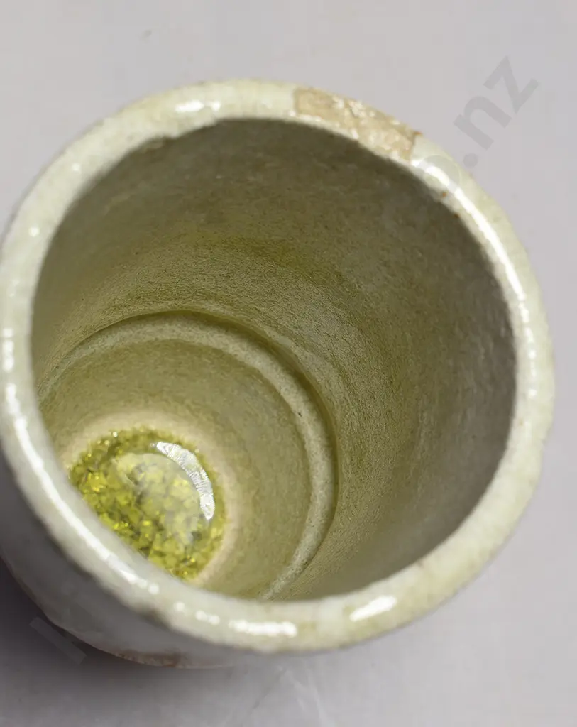MINING POTTERY CRUCIBLE Image 1++