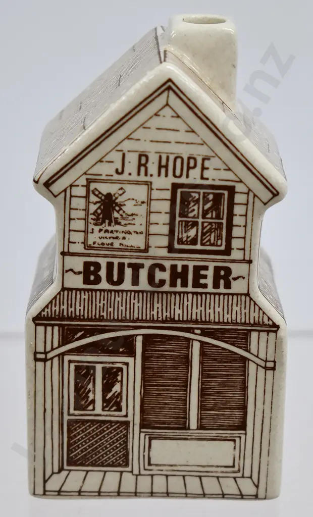 AIR NEW ZEALAND MINI BUILDING, J.R. HOPE BUTCHER Image 1++