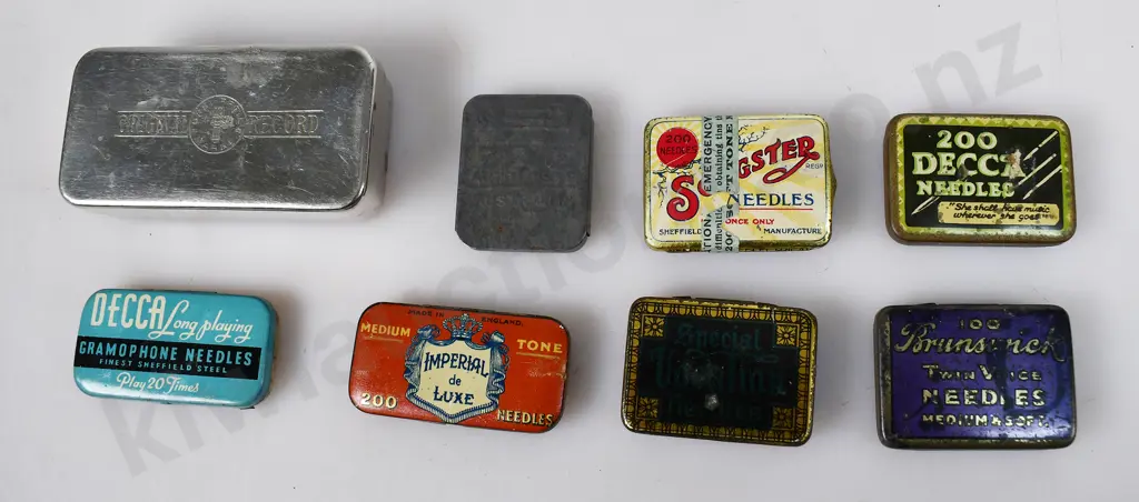 GRAMOPHONE NEEDLE TINS Image 1++