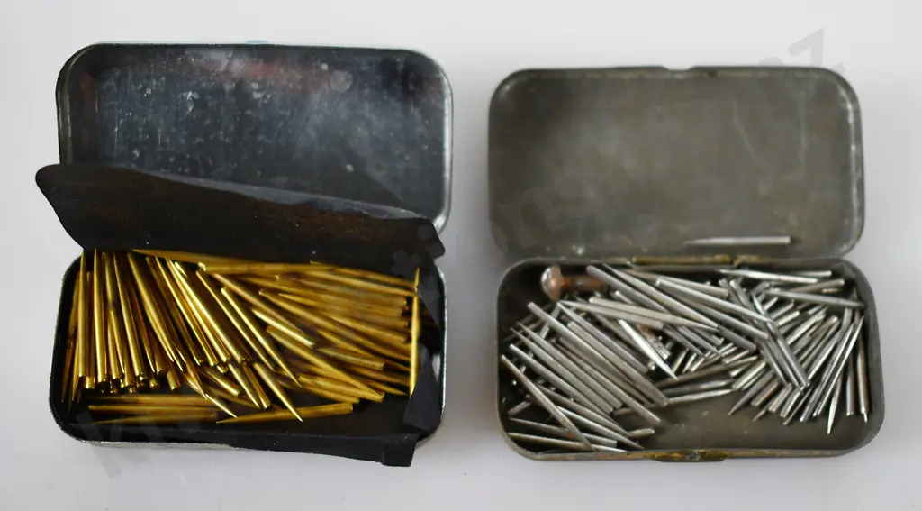 GRAMOPHONE NEEDLE TINS Image 1++