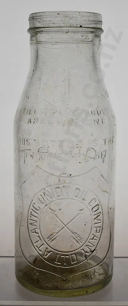 ATLANTIC UNION PINT OIL BOTTLE Image 1++