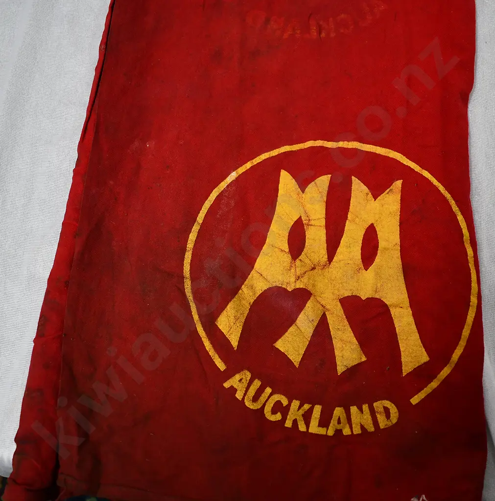 AUCKLAND AUTOMOBILE ASSOCIATION FLAGS Image 1++