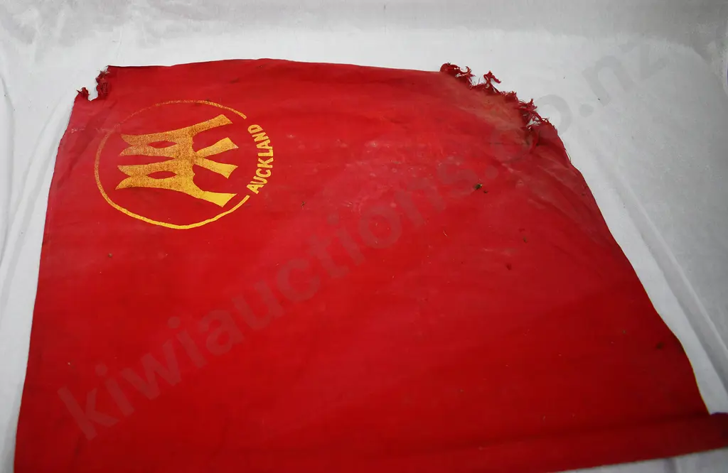 AUCKLAND AUTOMOBILE ASSOCIATION FLAGS Image 1++