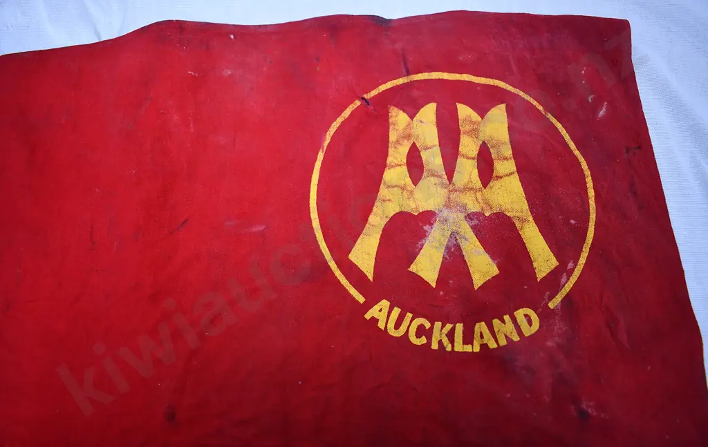 AUCKLAND AUTOMOBILE ASSOCIATION FLAGS Image 1++