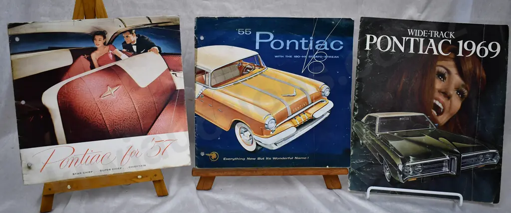 PONTIAC CAR DEALER SALES BROCHURES Image 1++