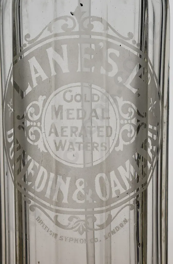 LANE'S DUNEDIN, PIKE & WATERS NEW PLYMOUTH SYPHONS Image 1++